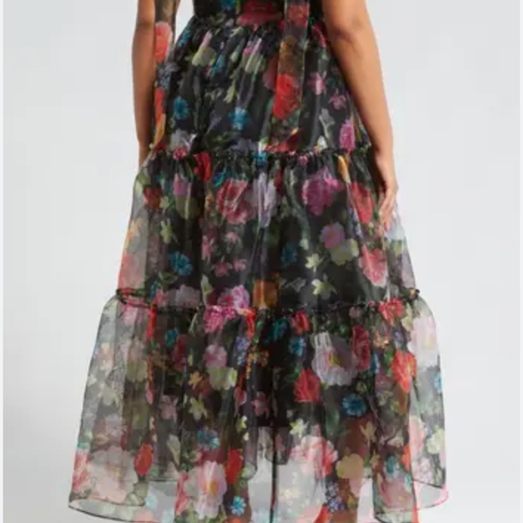 Black and Pink Tiered Maxi Dress with Square Neck - Picture 3 of 3